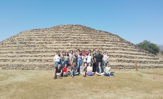 Want to learn to speak Spanish but dread it? Liven it up by immersing yourself in the culture. Learn Spanish in lovely Guadalajara with our proven program.